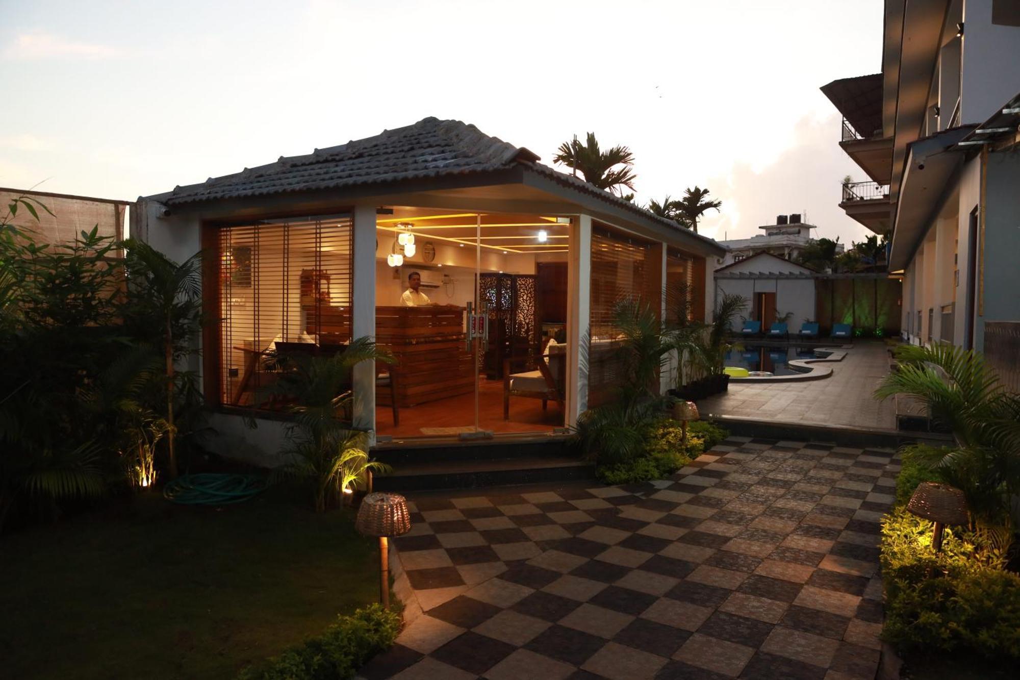 Gracias Cafe & Resort Morjim Exterior foto